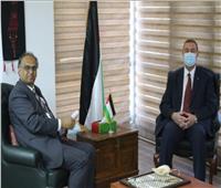 سفير فلسطين بالقاهرة يستقبل القائم بأعمال سفارة هولندا بمصر  