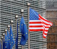 أمريكا والاتحاد الأوروبي يتعهدان بإنهاء النزاعات التجارية