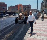 رياض يتابع أعمال الرصف في مدينة الشهداء