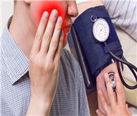  نصائح صحية: علامة تحذيرية لارتفاع ضغط الدم في فمك
