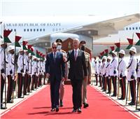 الأولي من نوعها منذ ٣٠ عاماً..الرئيس السيسي يصل بغداد في زيارة تاريخية| صور 