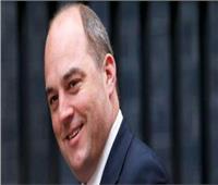 الجارديان: وزير دفاع بريطانيا يخضع للعزل بعد تأكد إصابة رئيس الأركان بكورونا