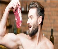 دراسة: الرجال يحبون تناول اللحوم لأنها تشعرهم بالرجولة