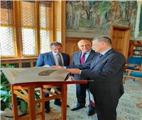 السفير المصري في بودابست يلتقي رئيس البرلمان المجري