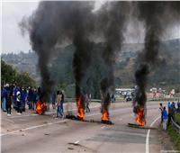 امتداد أعمال العنف إلى جوهانسبرج بعد سجن رئيس جنوب أفريقيا السابق 