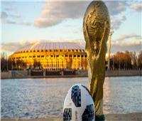 «كاف» تدعم إقامة كأس العالم كل عامين