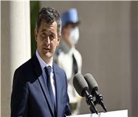 وزير الداخلية الفرنسي يدعو إلى اليقظة بعد تهديدات من تنظيم «القاعدة»