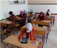 863 طالبا يؤدون امتحانات التاريخ دون شكاوي بأزهر المنيا