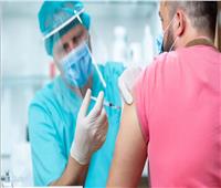 طبيب روسي ينفي جذب لقاح «كورونا» الفيروس للجسم      