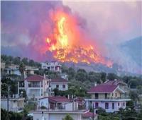عناصر الإطفاء يواصلون إخماد الحرائق في اليونان