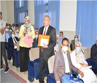 محافظ سوهاج يبحث مشروعات المبادرة الرئاسية لتطوير الريف المصري «حياة كريمة»
