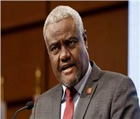 رئيس مفوضية الاتحاد الأفريقي يدعو لتضييق الخناق على الجماعات الإرهابية