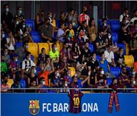 جماهير برشلونة تطلق صافرات استهجان ضد 3 لاعبين بسبب ميسي