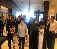 استقبال جماهيري حافل لـ«جيانا فاروق» بمطار القاهرة | فيديو