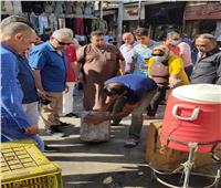محافظ الإسكندرية: نقطة مراقبة ثابتة لمنع عودة المخالفين لأسواق «باكوس»  