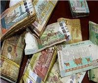 انخفاض سعر الدولار أمام الجنيه السوداني بداية تعاملات الأربعاء
