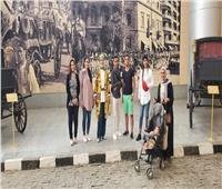 متحف المركبات الملكية يستقبل طلابا من طنطا ضمن النشاط الصيفي للمتاحف