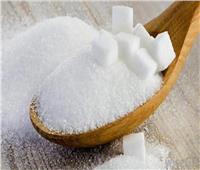 «حظر استيراد السكر».. وزارة التموين توضح