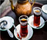 لتجنب الأنيميا.. طبيب يوضح التوقيت الصحي لتناول «الشاي»