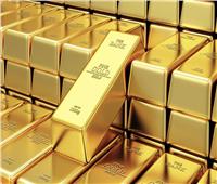 انخفاض أسعار الذهب عالميا إلى 1824.25 دولارًا مع بداية تعاملات اليوم 