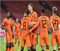ديباي يقود هولندا أمام تركيا في تصفيات كأس العالم
