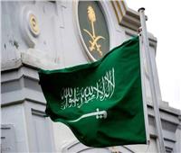 السعودية تطالب 3 فئات من الوافدين بالتسجيل للحصول على لقاح كورونا
