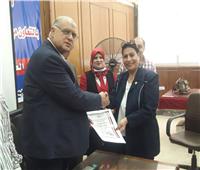 تكريم 26 نقابيا بالإسكندرية في ختام برنامج إعداد القيادات العمالية