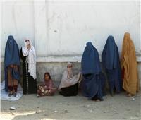معاناة نساء أفغانستان مع طالبان.. منع الخروج من غير محرم وجواز القاصرات