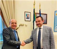 نائب رئيس البرلمان الإيطالي يؤكد على عمق العلاقات مع مصر