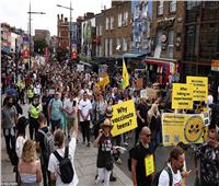 احتجاجات في بريطانيا من أجل الخطط الحكومية لمنح الأطفال «لقاحات كورونا»