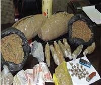 ضبط «تشكيلة مخدرات وأسلحة نارية» في أسوان