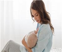 10علامات تدل على شبع الرضيع أثناء الرضاعة الطبيعية