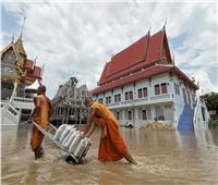 الفيضانات تغمر المنازل والمعابد في «تايلاند» | صور