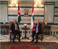 رئيس الوزراء الأردني يستهل زيارته لبيروت بلقاء رئيس الحكومة