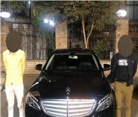 ضبط المتهمين بسرقة سيارة ملاكي بقصر النيل