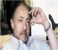 نقل الفنان عبد العزيز مخيون إلى المستشفى بعد إصابته بكورونا