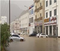 غرق مدينة عُمانية بفعل فيضانات «إعصار شاهين».. فيديو