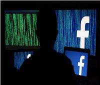 وسائل إعلام: هاكر صيني عمره 13 عامًا وراء توقف خدمات «فيس بوك» وواتسآب