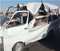مصرع وإصابة 8 أشخاص في حادث تصادم بطريق الفيوم الصحراوي