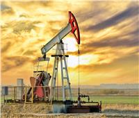النفط يرتفع لأعلى مستوى في 3 سنوات وسط توقعات بنقص المعروض