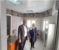 نائب رئيس جامعة الأزهر يتابع تجهيزات العيادة الطبية بكلية طب البنات