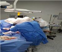 ولادة قيصرية لمريضة «كورونا» في الشهر الثامن بمستشفى العجمي