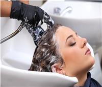 «البلسم قبل الشامبو»..نصائح سحرية لغسل الشعر بالطريقة الصحيحة