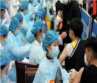 الصين تعلن تطعيم 76% من سكانها بلقاحات كورونا