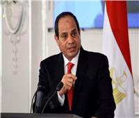 الرئيس السيسي : أسجل تقديري للنماذج الإيجابية في مصر