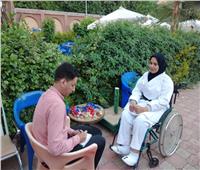 بطولات من رحم الإعاقة.. أمل أول العرب في الكاراتيه: «أنا ضد الكسر»