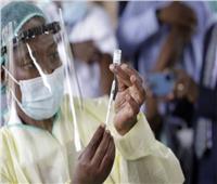 بدء تلقي طاقم الرعاية الصحية بجنوب أفريقيا الجرعة الثانية من لقاح كورونا