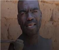 «هزم كليمنجارو دون ذراعين».. جوهرة سوداء في مجاهل إفريقيا | فيديو