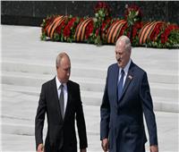 الكرملين: بوتين يبحث هاتفيًا مع لوكاشينكو قضية اللاجئين