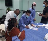 مستشفى أسوان الجامعي تجري الكشف على أطفال «الشفة الأرنبية» 
